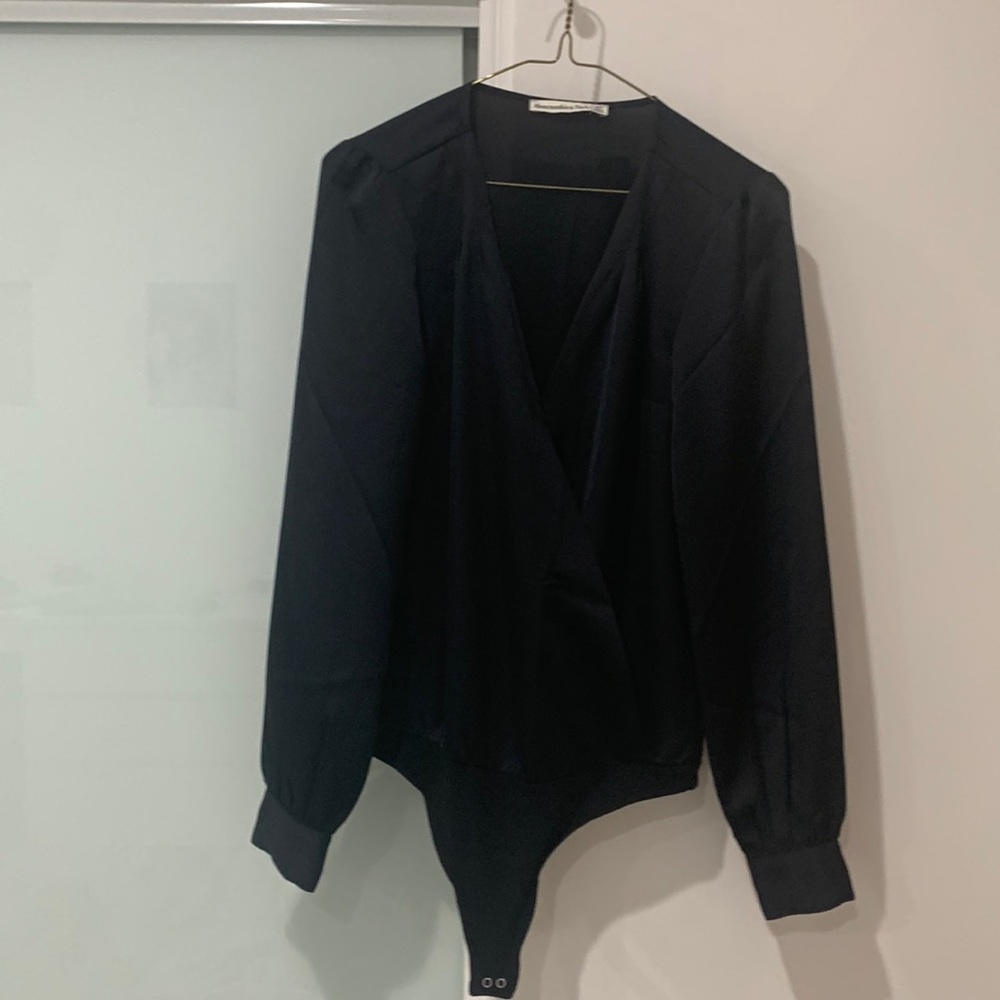 NWT Abercrombie & Fitch Black Sheer Long Sleeve Blouse Bodysuit Size XS